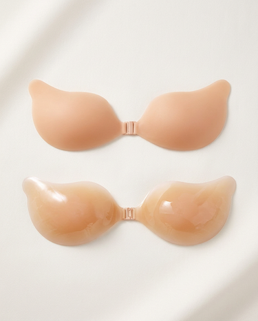 Close-up of the seamless edge on the silicone bra cups