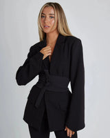 Belted Blazer with Wide Lapels and Defined Silhouette