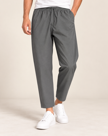 Clean Men’s Tapered Trousers With Elastic Waist And Drawstring