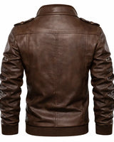 Detail of the ribbed hem and side-entry hand pocket