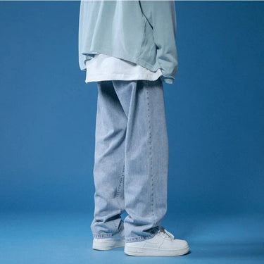 Classic Men’s Wide Leg Denim Jeans With Straight Cut And Relaxed Fit