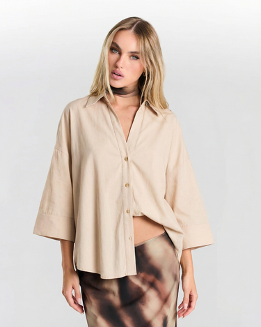 Classic Women’s Oversized Button Up Shirt With Relaxed Fit