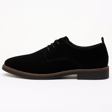 Clean Men’s Derby Shoes With Lace Up Front And Minimal Design