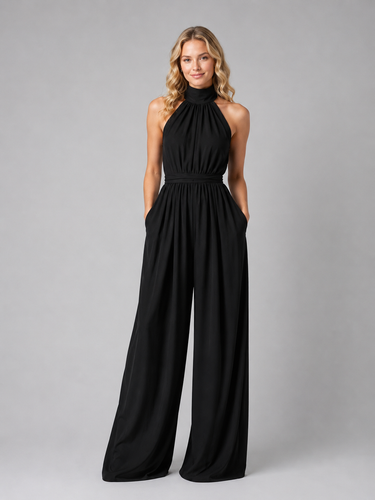 Detail shot of the discreet side pocket seam on the wide-leg jumpsuit