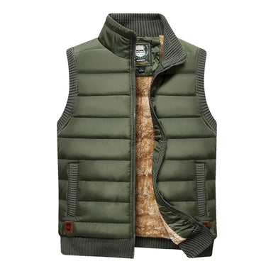 Side view showing sleeveless cut and ribbed hem of the men's padded gilet