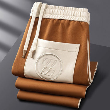 Detail of the jogger hem and ankle fit
