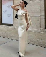One-Shoulder Sleeveless Maxi Dress for Evening Wear