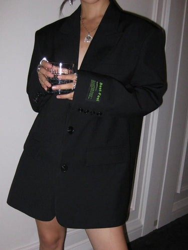 Oversized Blazer with Classic Lapel and Refined Outline