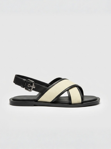Refined Women’s Crossover Strap Sandals With Buckle Back Strap