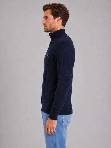 Ribbed knit texture detail on the body of the jumper