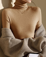 Back view of the seamless ribbed knit top