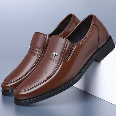 Sharp Men’s Slip On Loafers With Textured Upper And Metal Detail