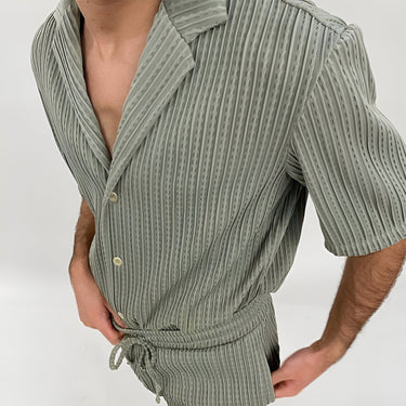 Sleek Men’s Textured Shirt And Drawstring Shorts Set