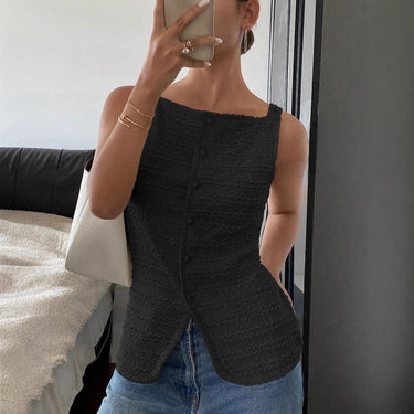 Sleeveless Textured Button-Front Peplum Top