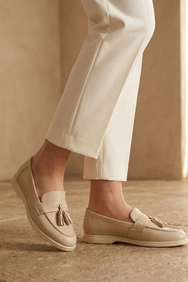 Slip-On Tassel Loafers with Flat Heel