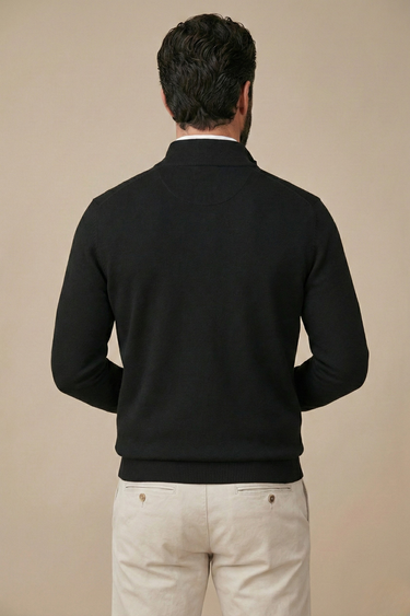 Smart Men’s Half Zip Sweater With Stand Collar And Ribbed Hem