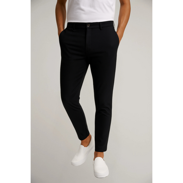 Tailored Men’s Slim Fit Trousers With Flat Front And Tapered Leg