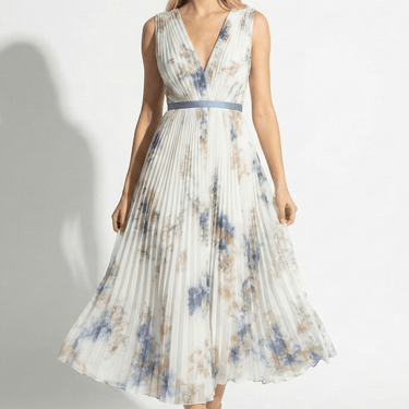 V Neck Pleated Maxi Dress with Floral Print