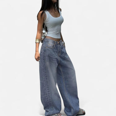 Vintage Wash Straight-Leg Jeans with Loose Fit
