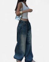 Vintage Wash Straight-Leg Jeans with Loose Fit