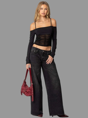 Wide-Leg Jeans with High Waist and Retro Influence